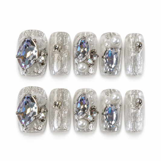 Cloud Muse Press-On Nails
