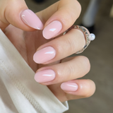 Apricot Whisper S Oval oval press-on nails