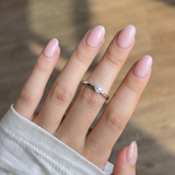 Apricot Whisper S Oval oval press-on nails