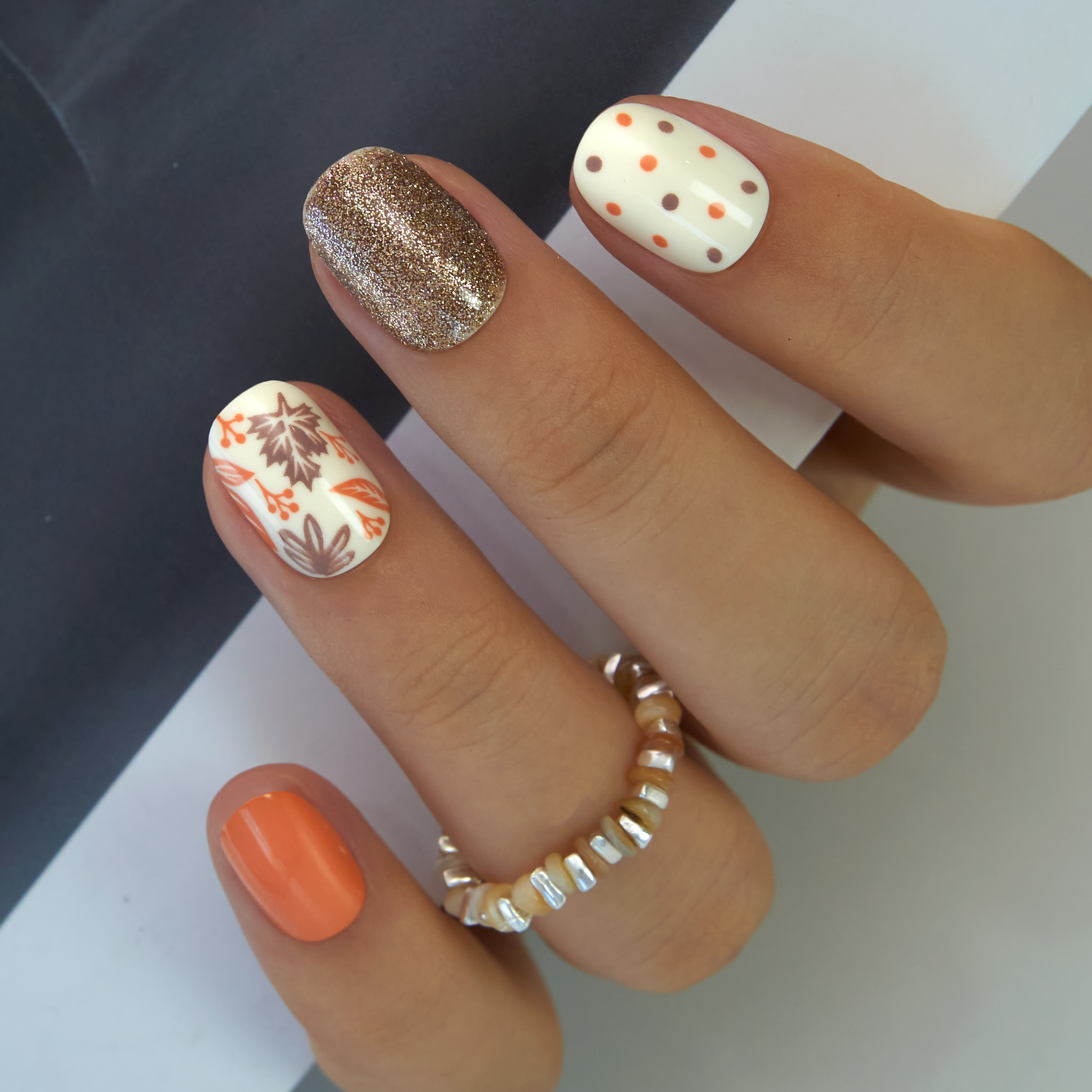 Autumn Confetti Rs squoval press-on nails