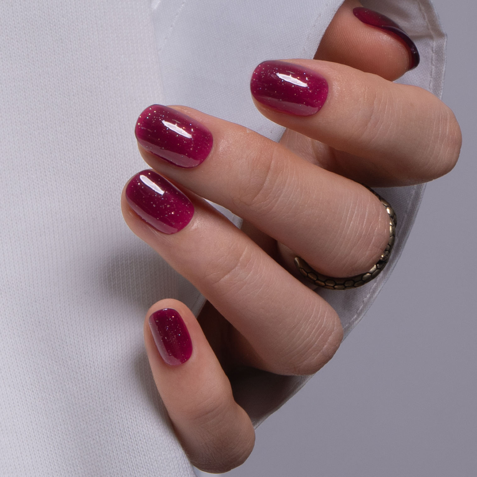 Berry Prism RS Squoval squoval press-on nails