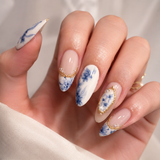 White Oval Short press-on nails by Lirenail - detail view