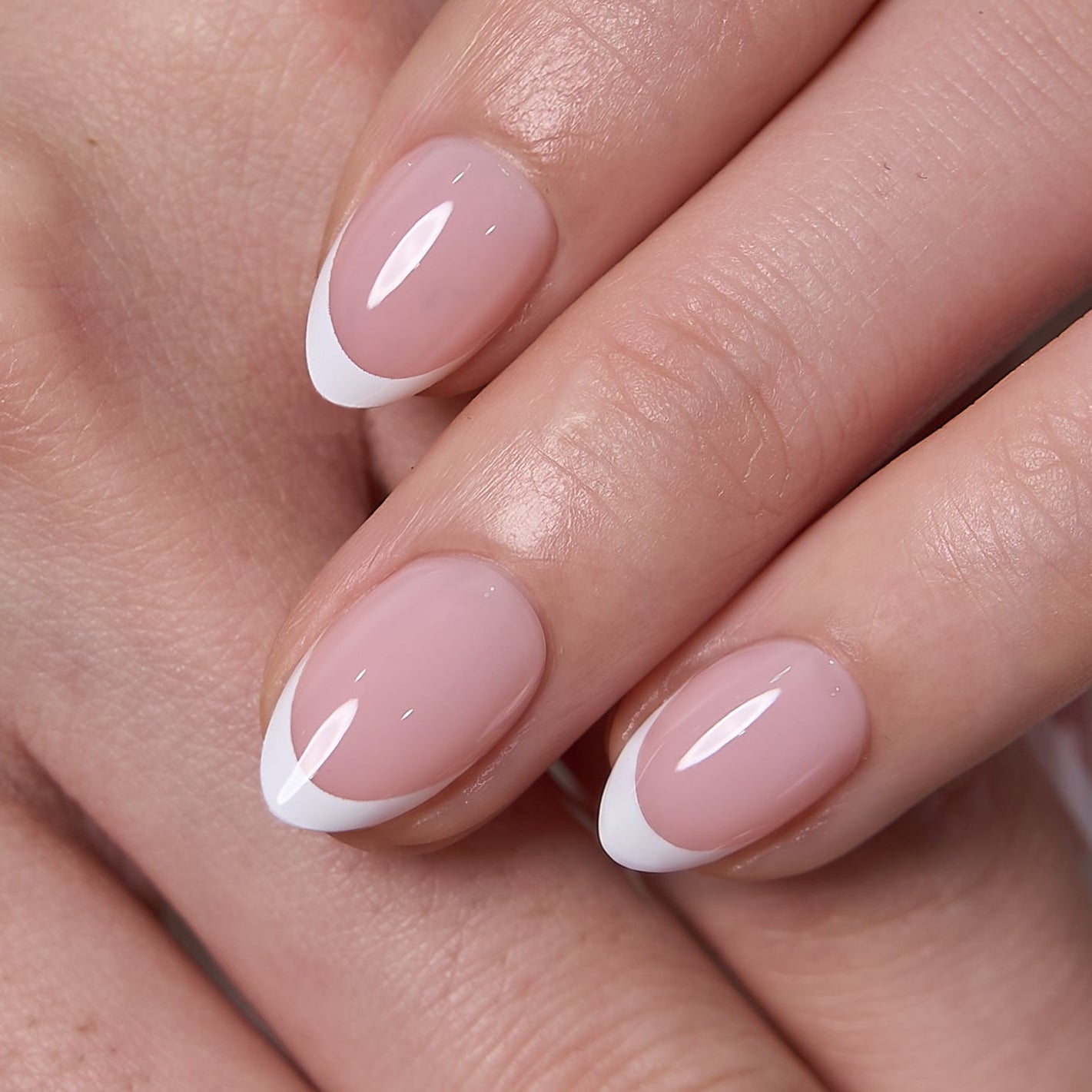 Blush Halo RS Almond almond press-on nails