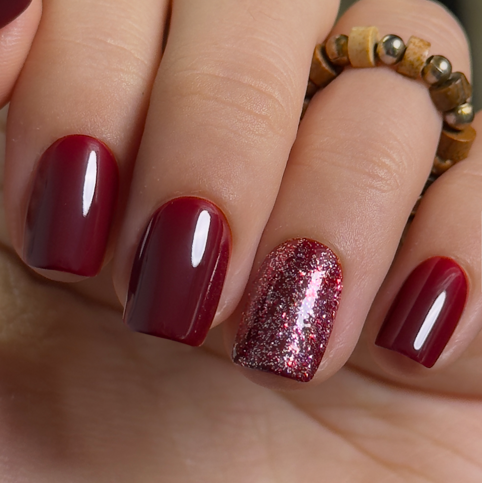 Burgundy Bling – S Eckig-oval