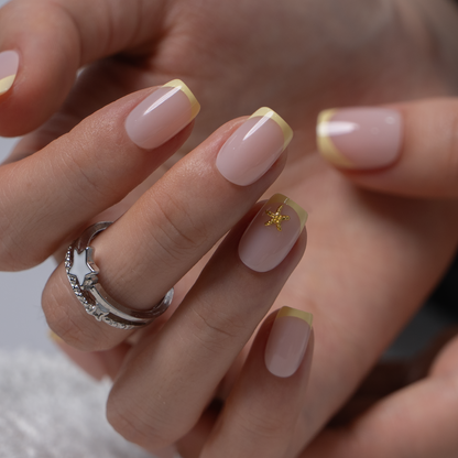 Butter Star S Squoval squoval press-on nails