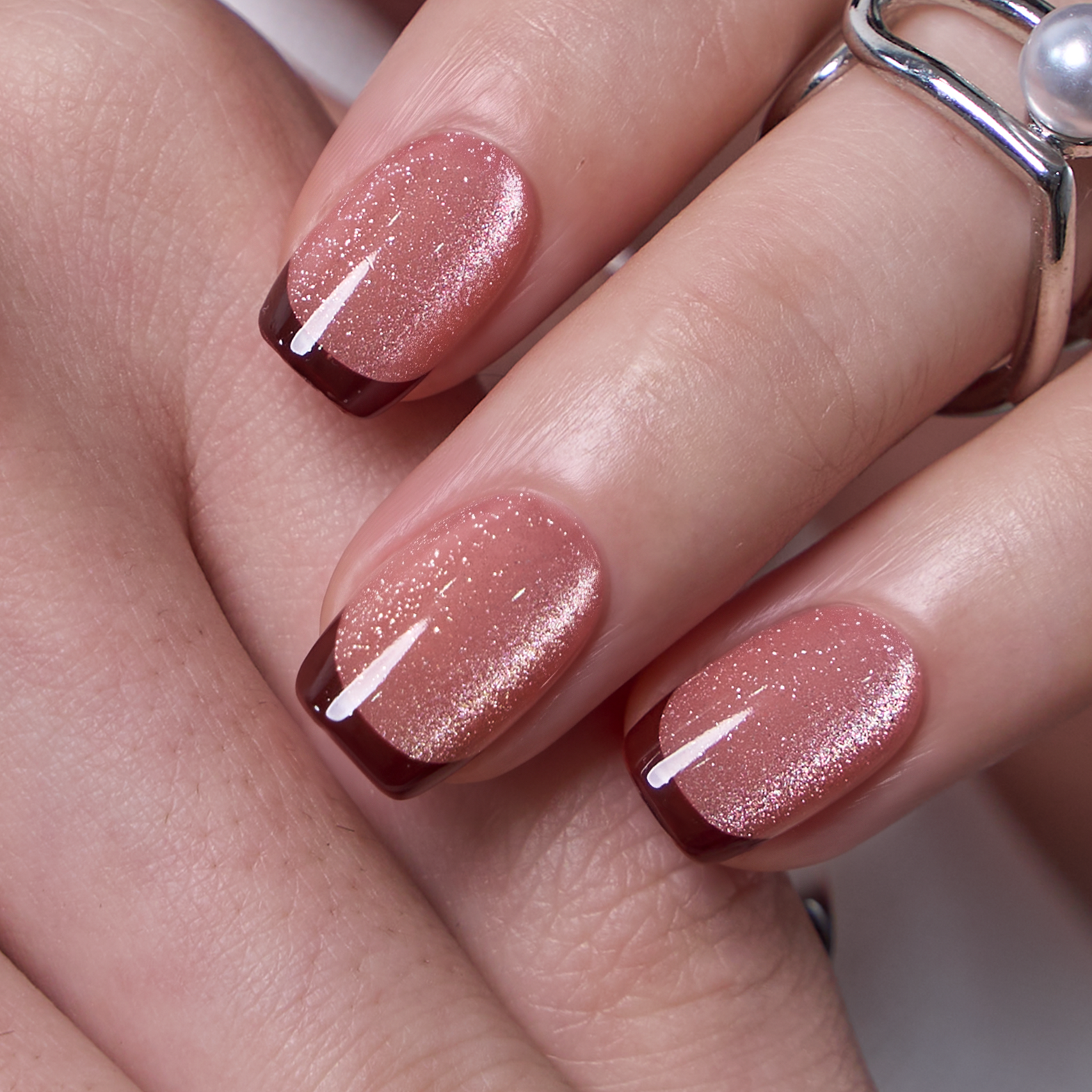 Caramel Dusk - S Squoval short squoval press-on nails