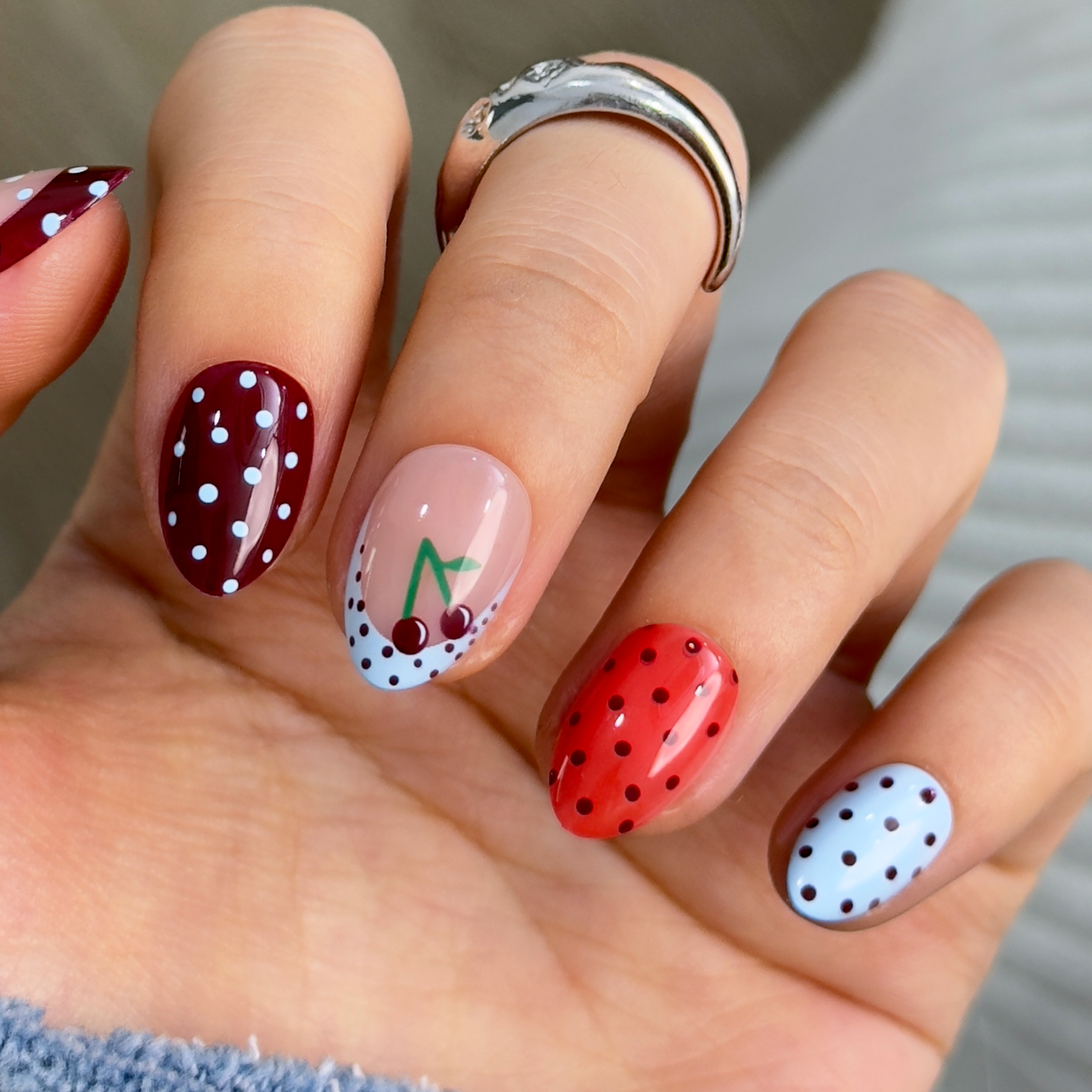 Cherry Dots RS Almond almond press-on nails