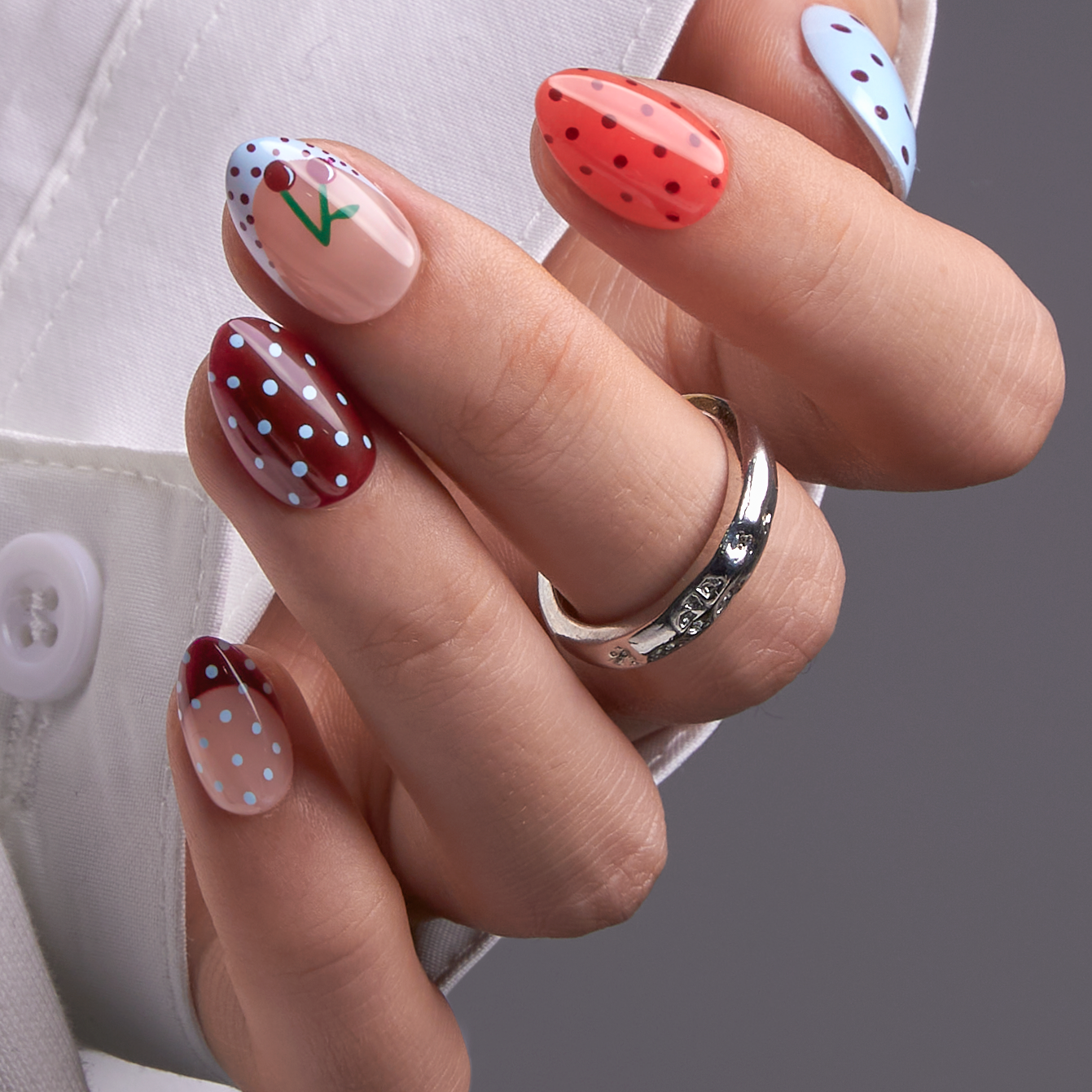 Cherry Dots RS Almond almond press-on nails