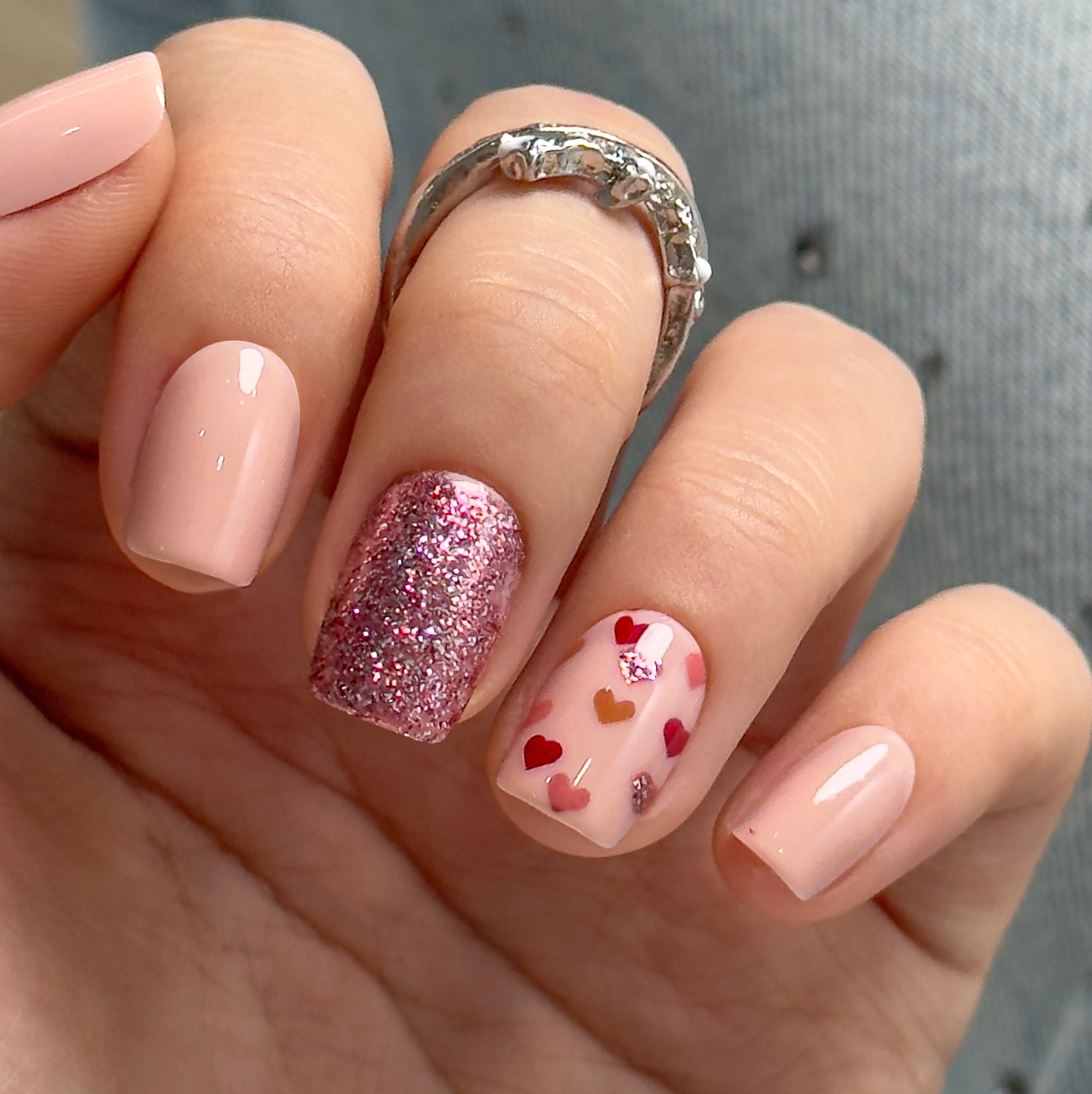 Chestnut Plaid short squoval press-on nails