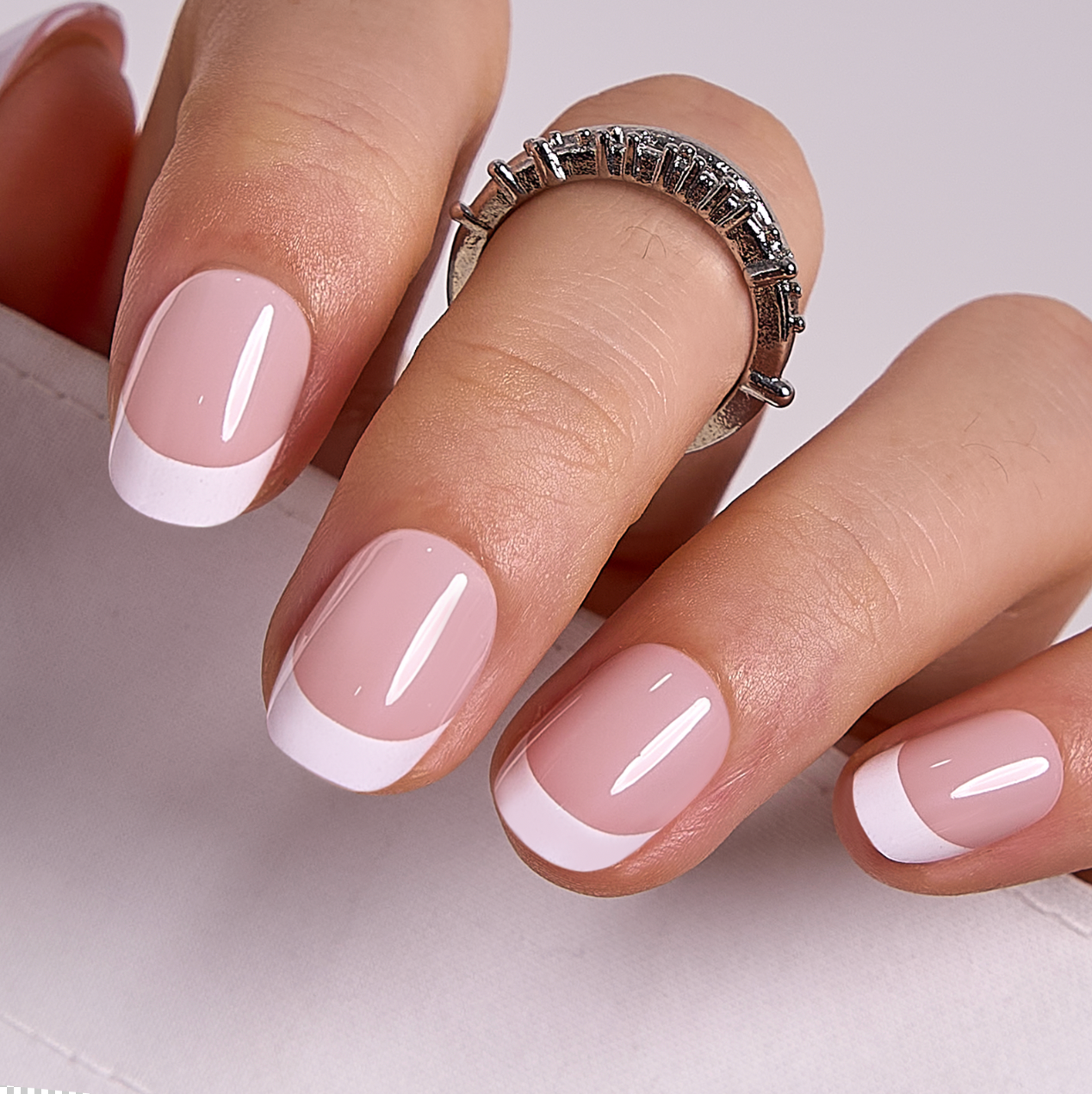 Classic Touch RS Squoval squoval press-on nails