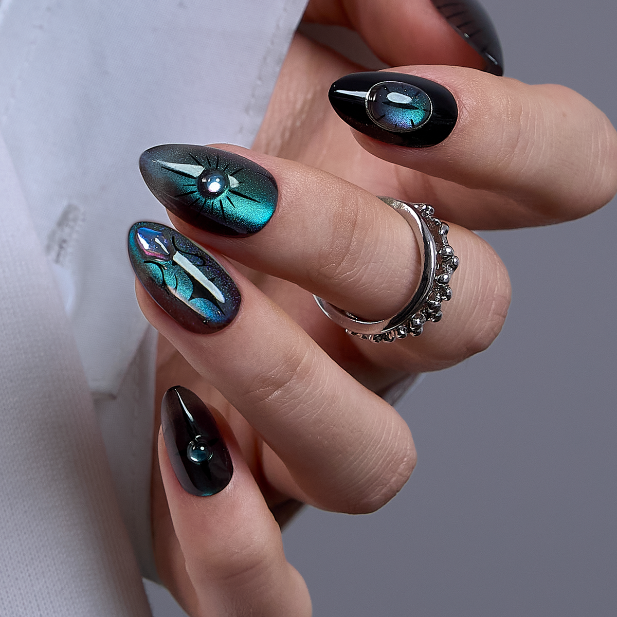 Designer s Pick | Cosmic Spell S Almond almond press-on nails