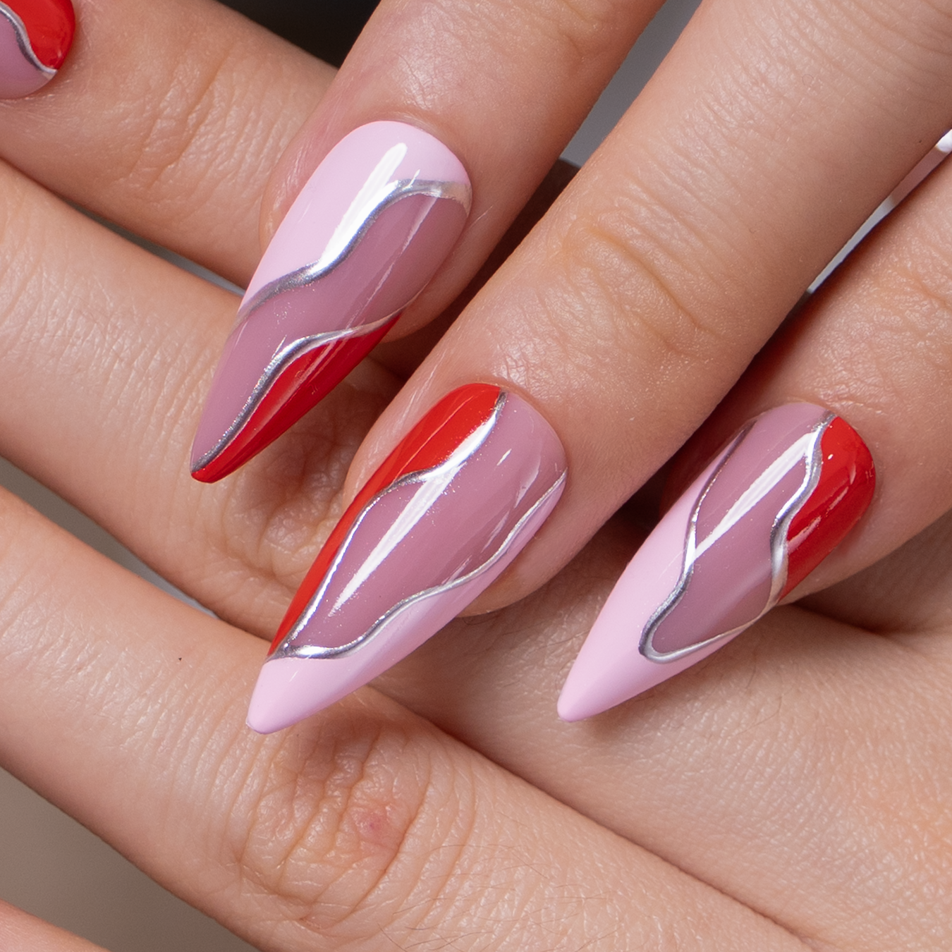 Designer s Pick | Flame Curve L Stiletto short stiletto press-on nails