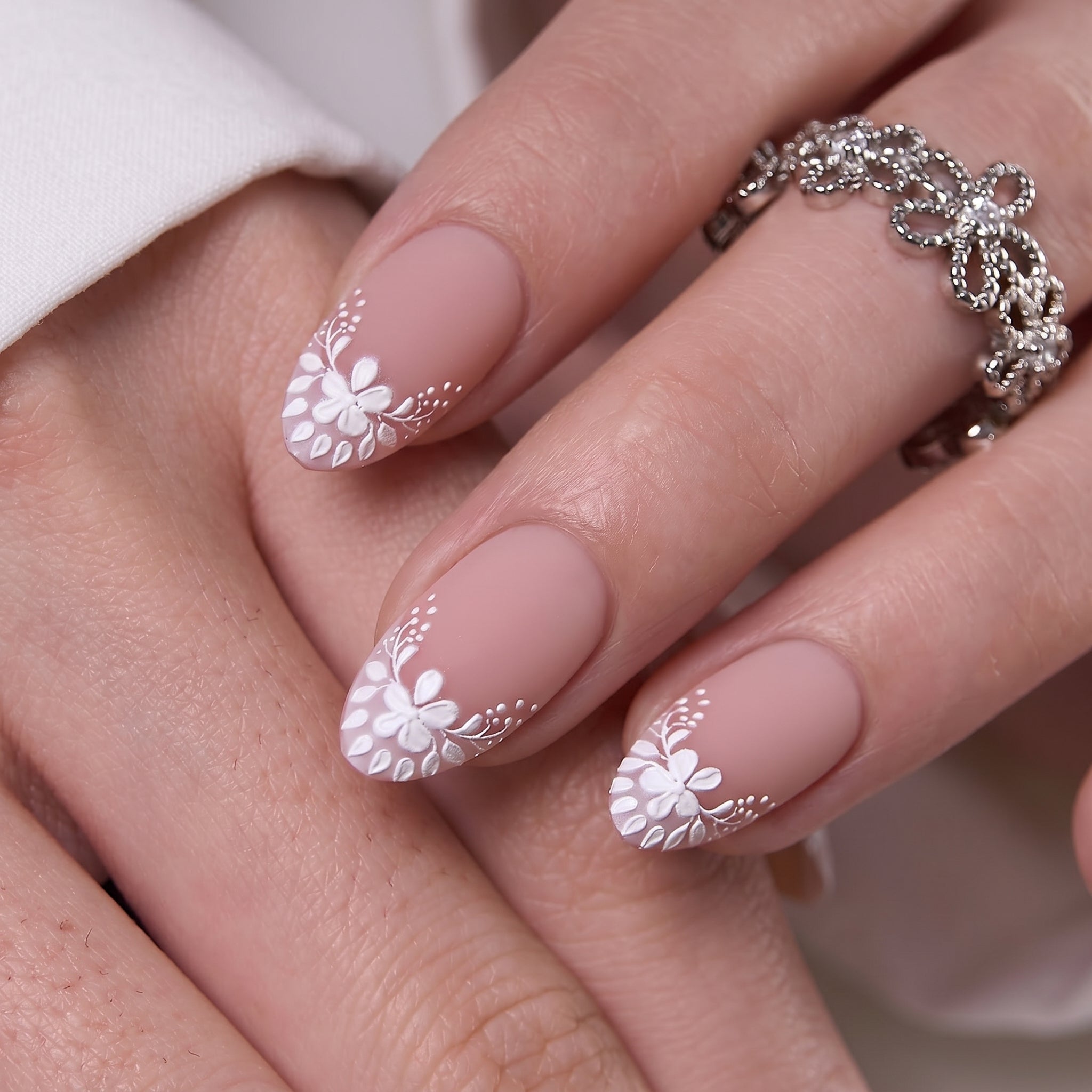 Designer s Pick | Floral Tip S Almond short almond press-on nails