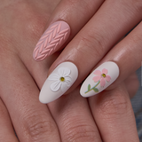 Designer s Pick | Knitted Blossom M Almond short almond press-on nails