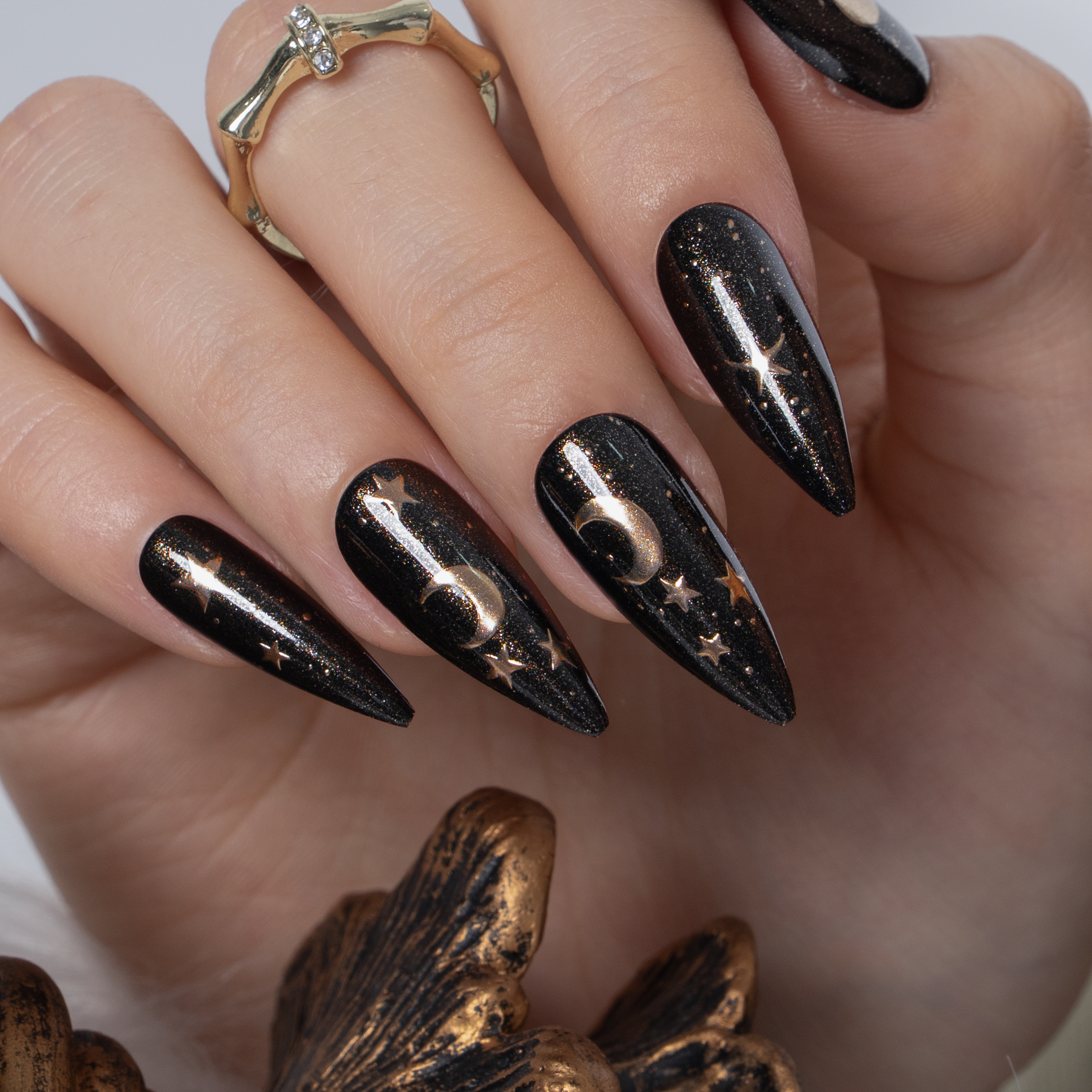 Designer s Pick | Lunar Charm L Stiletto short stiletto press-on nails