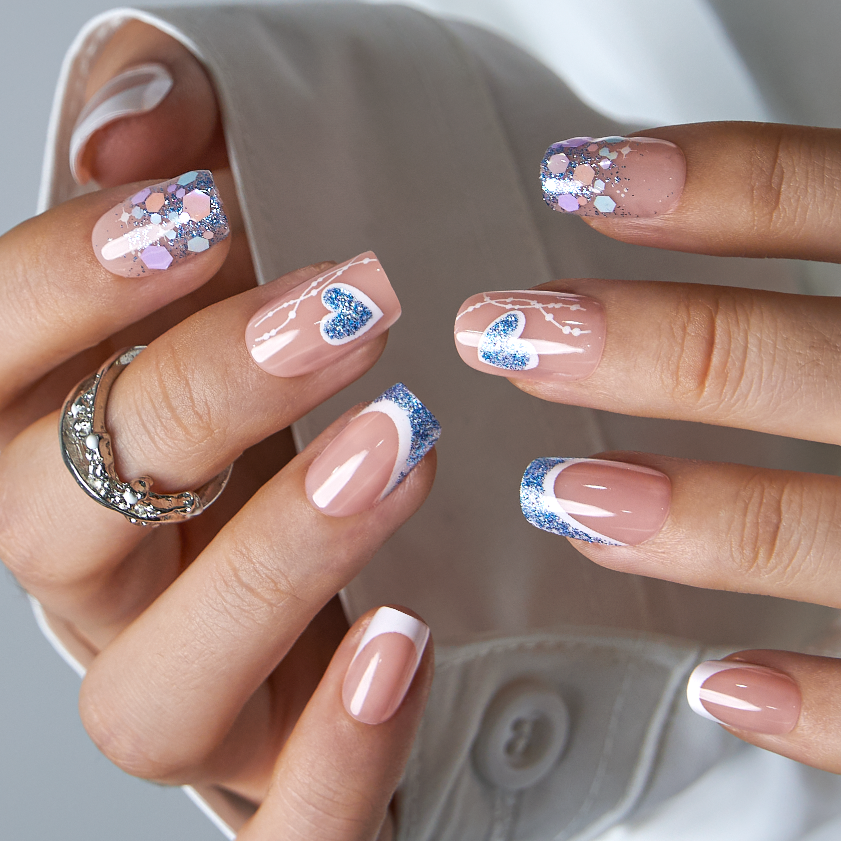 Designer S Pick Starry Kiss medium squoval nail detail