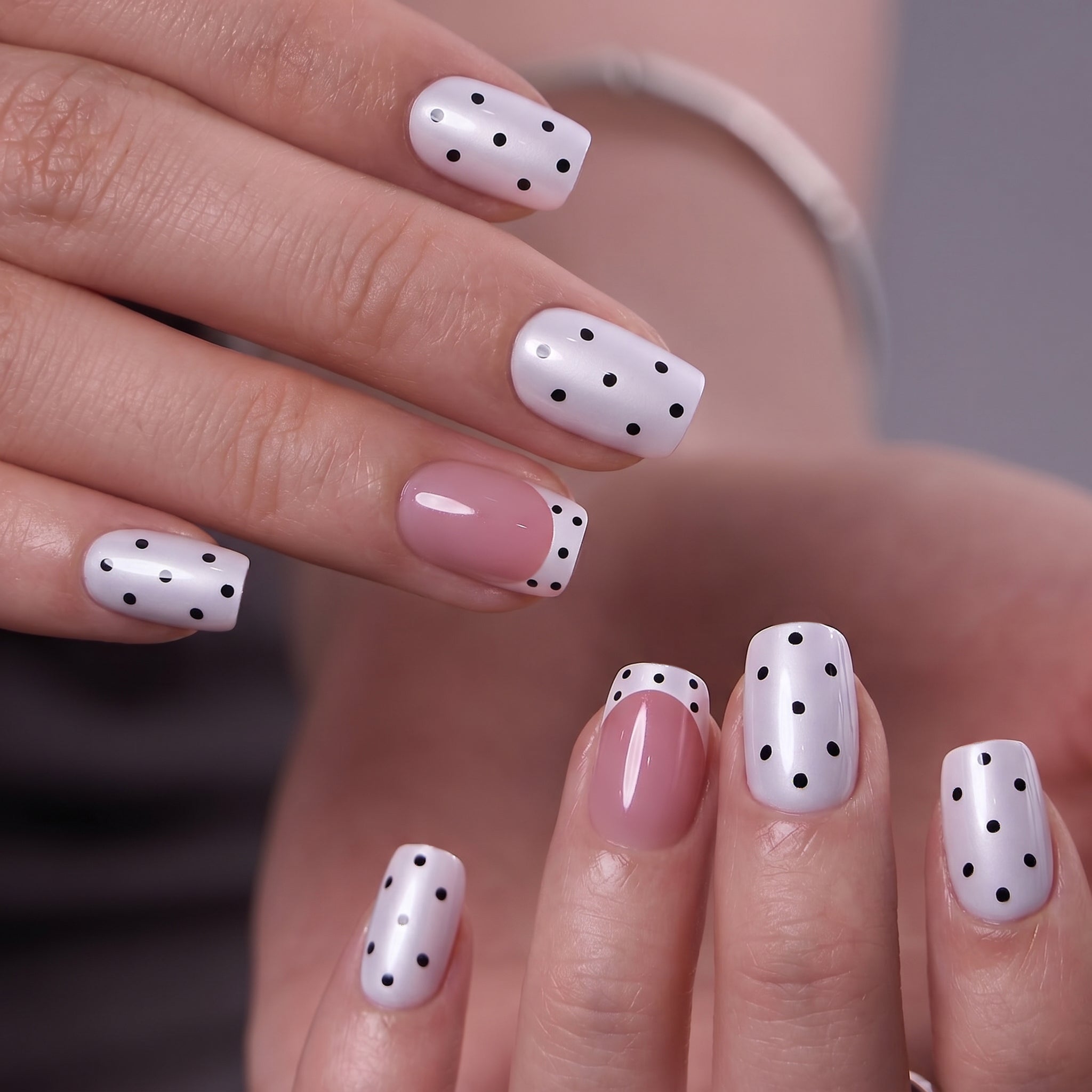 Dot Darling S Squoval squoval press-on nails