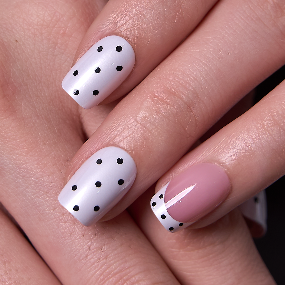 Dot Darling S Squoval squoval press-on nails