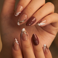 Elegant Flow short almond press-on nails