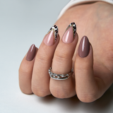 Elegant Leopard short almond nail detail