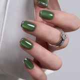 Emerald Aura - S Squoval short squoval press-on nails