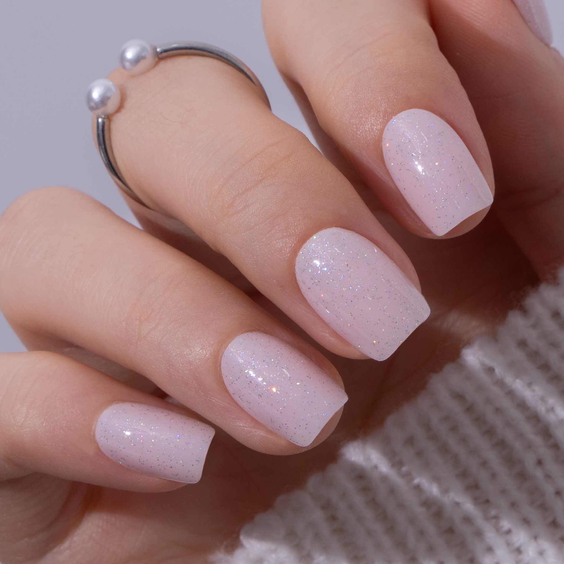 Fairy Veil S Squoval squoval press-on nails