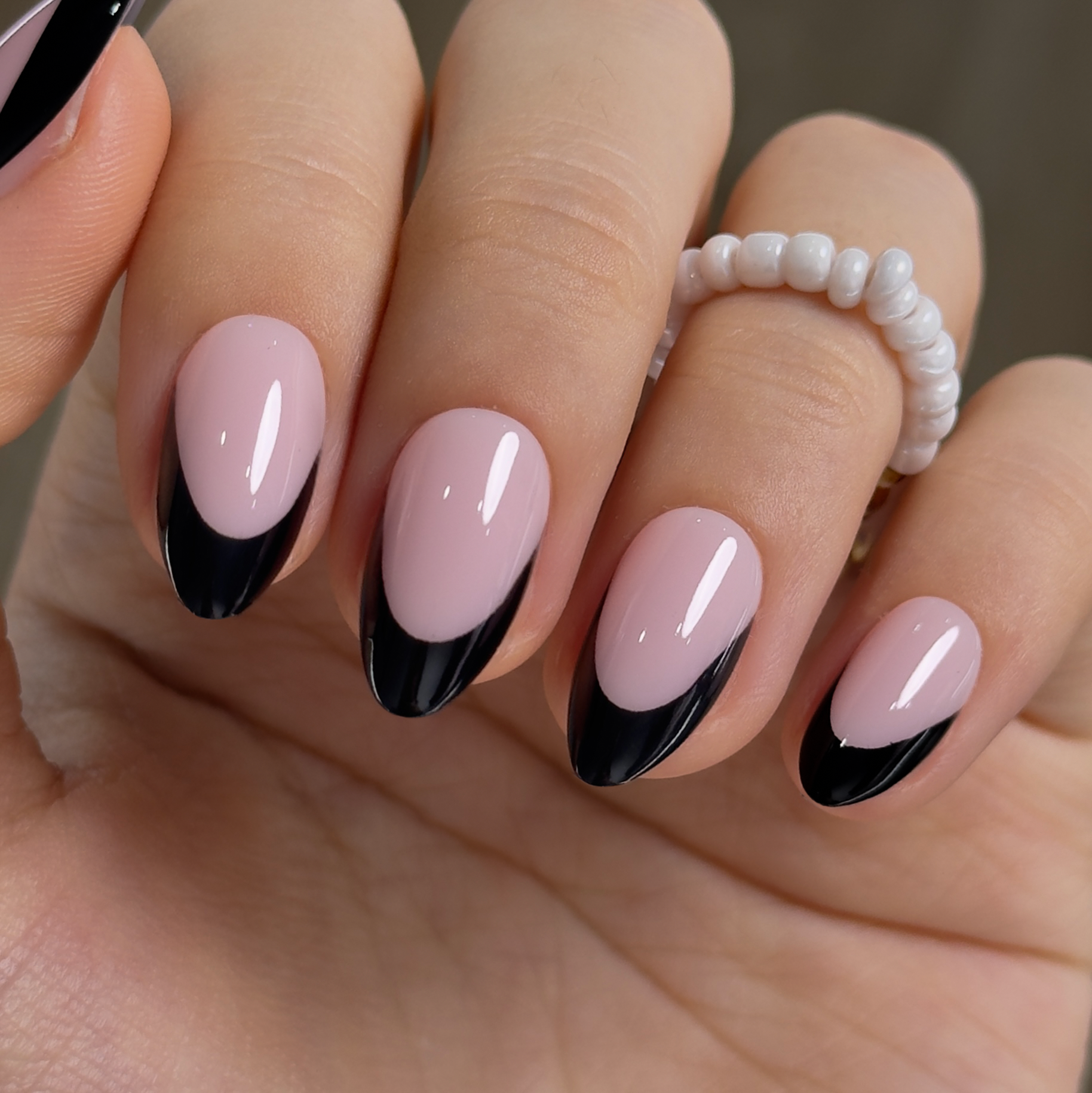 French Blend S Almond almond press-on nails