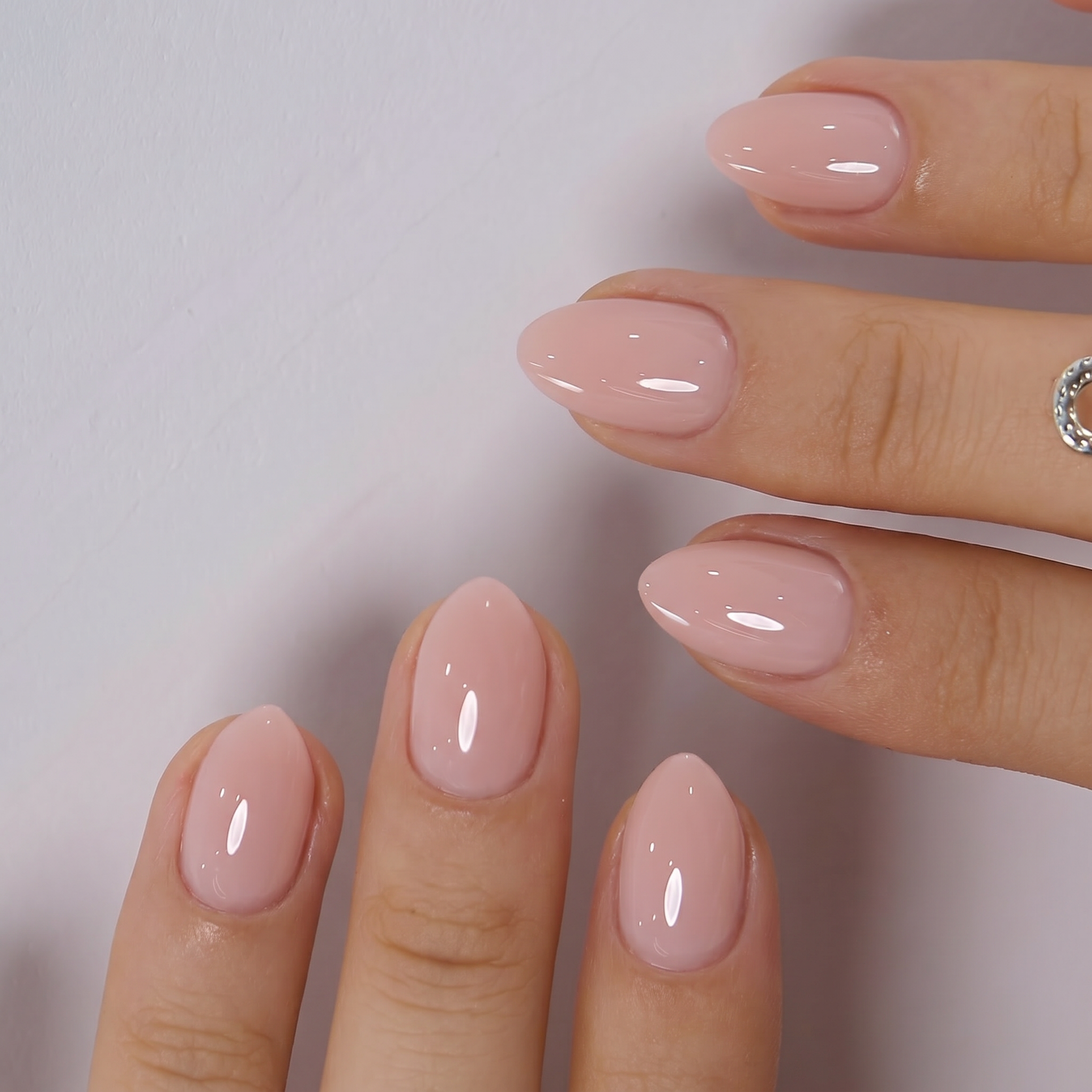 Natural Nude – regular short Almond press-on nail size guide