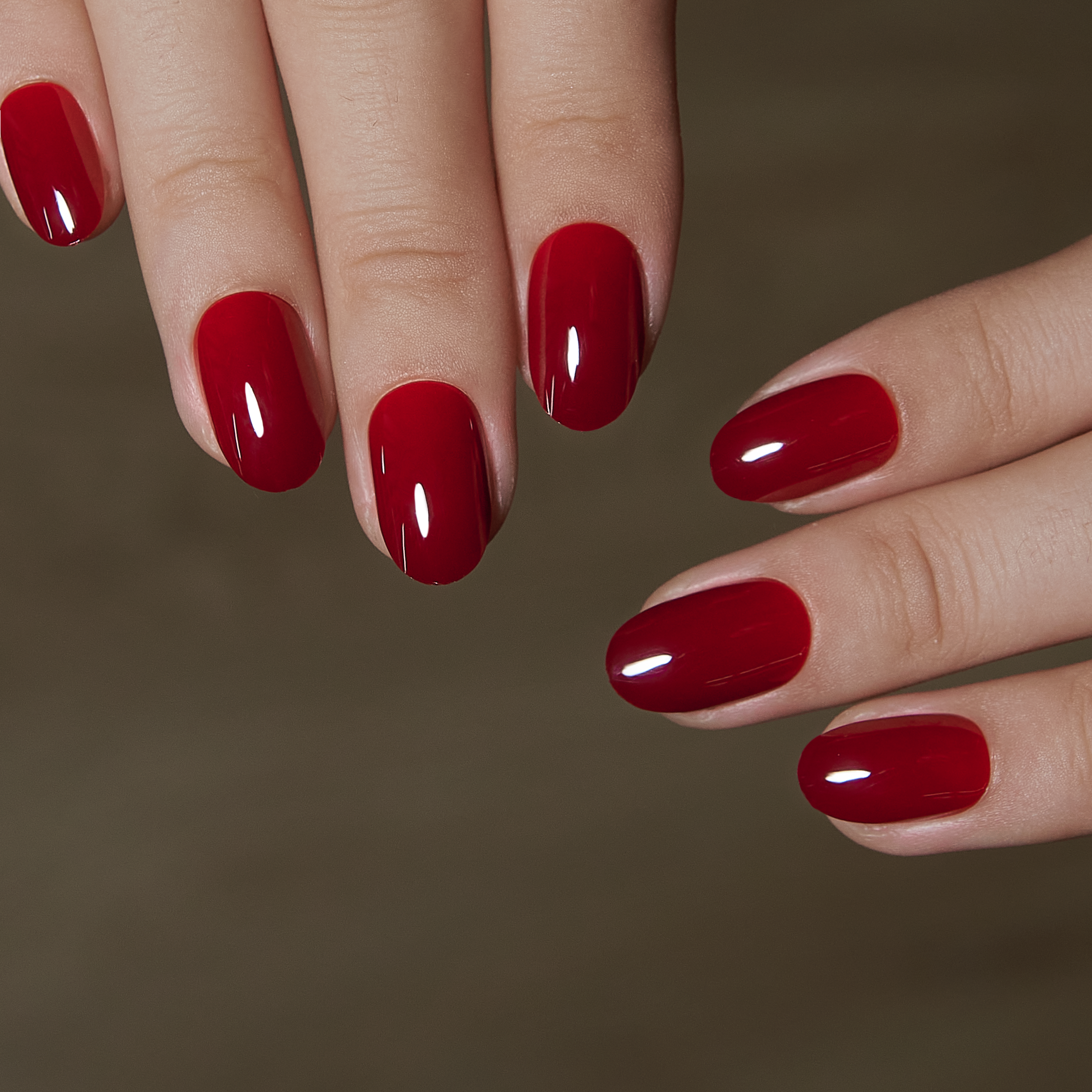 Velvet Rouge – short Oval press-on nail size guide