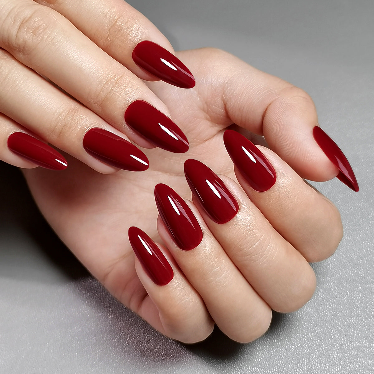 Scarlet Dream – long Almond press-on nail size guide