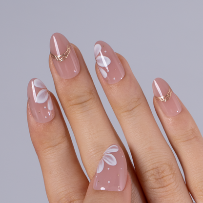 Designer s Pick | Golden Daisy S Almond almond press-on nails