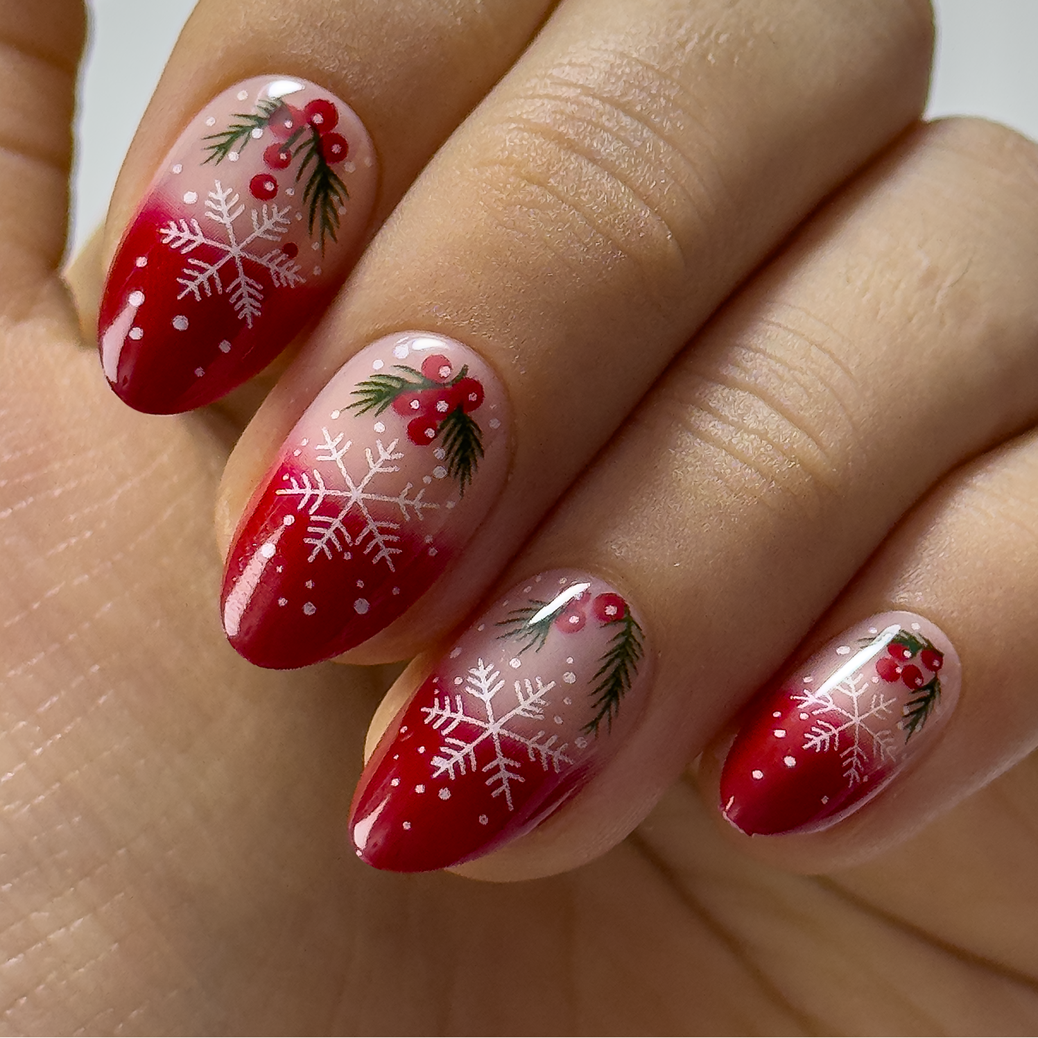 Holly Spark short almond press-on nails