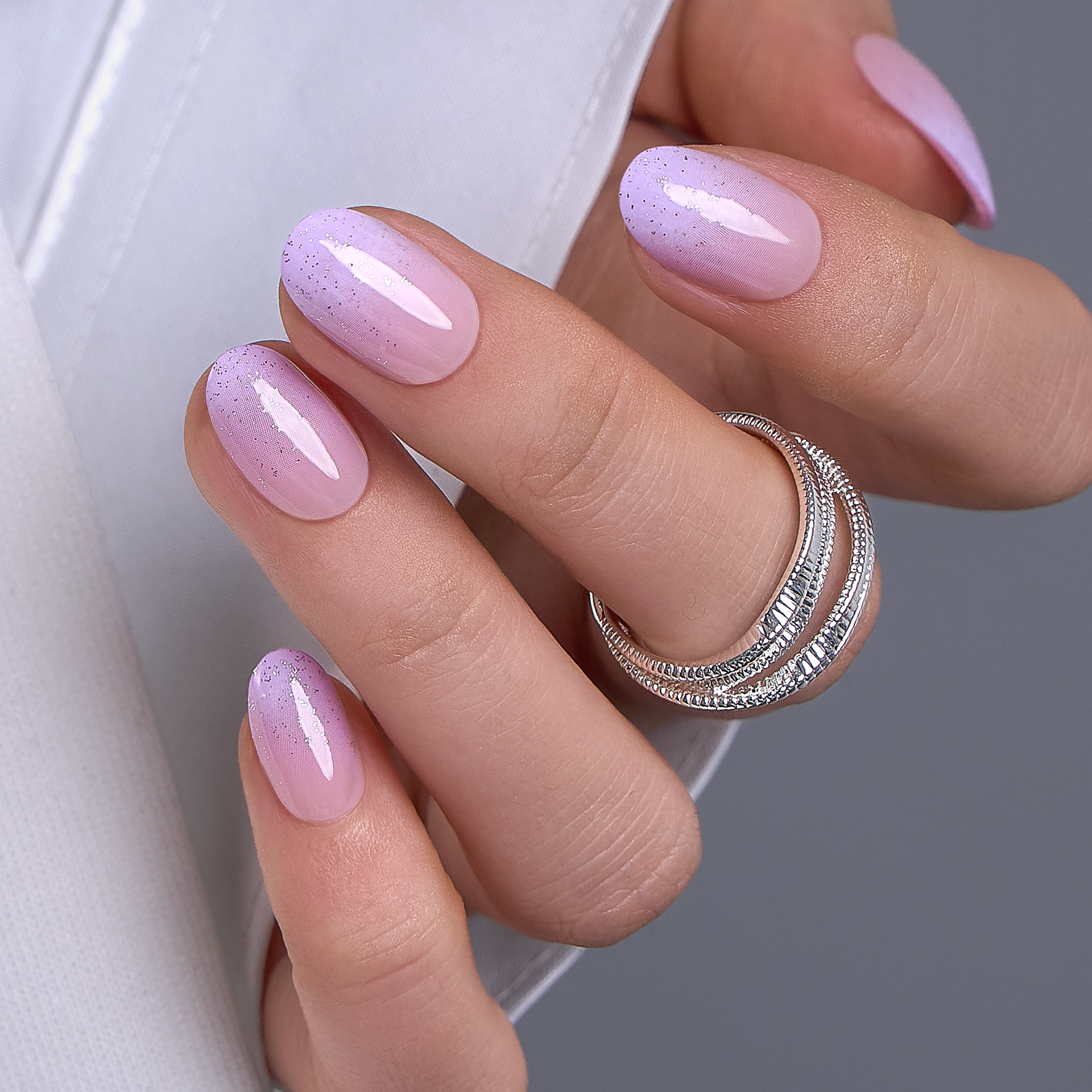 Lavender Veil S Oval oval press-on nails