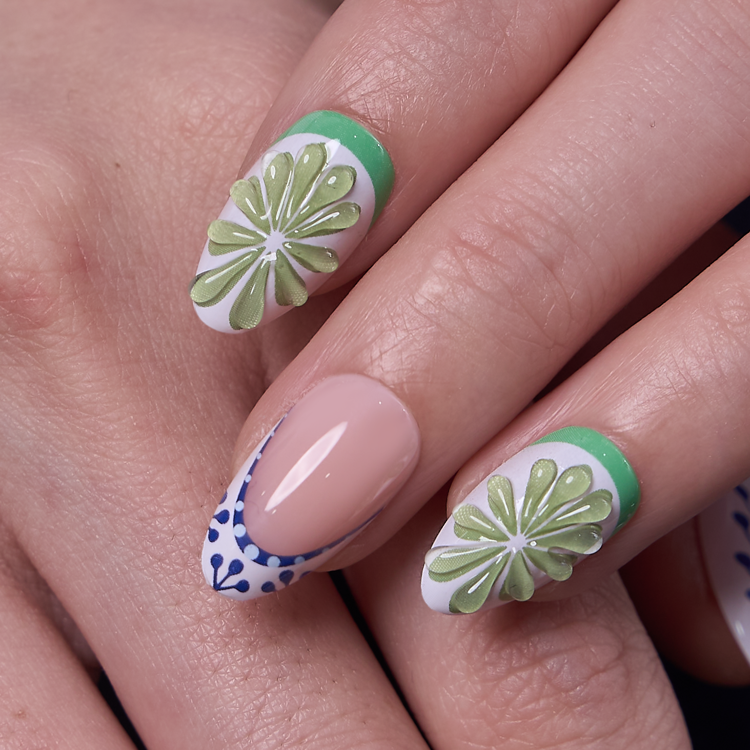 Designer s Pick | Lime Riviera S Almond almond press-on nails