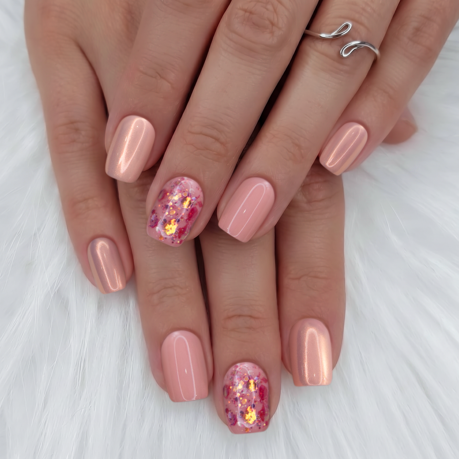 Lovely Pearl – S Squoval