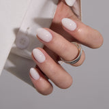 Luna Silk RS Almond almond press-on nails