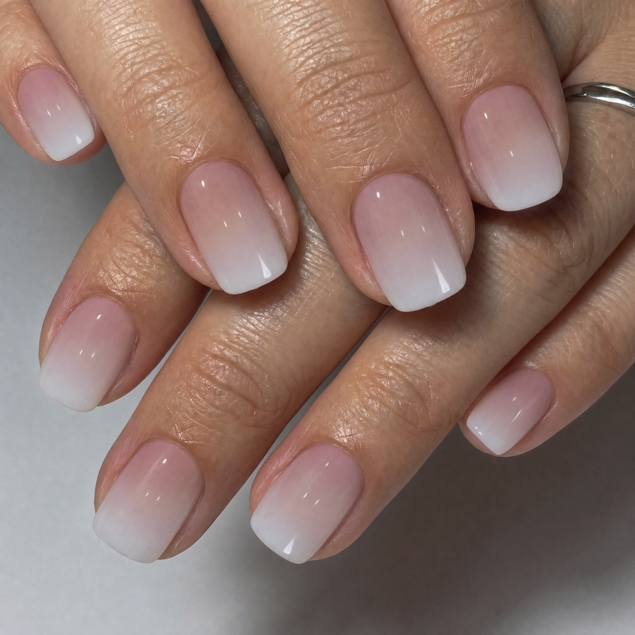 Milk Blush S Squoval squoval press-on nails
