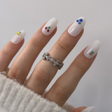 Milky Orchard M Oval oval press-on nails