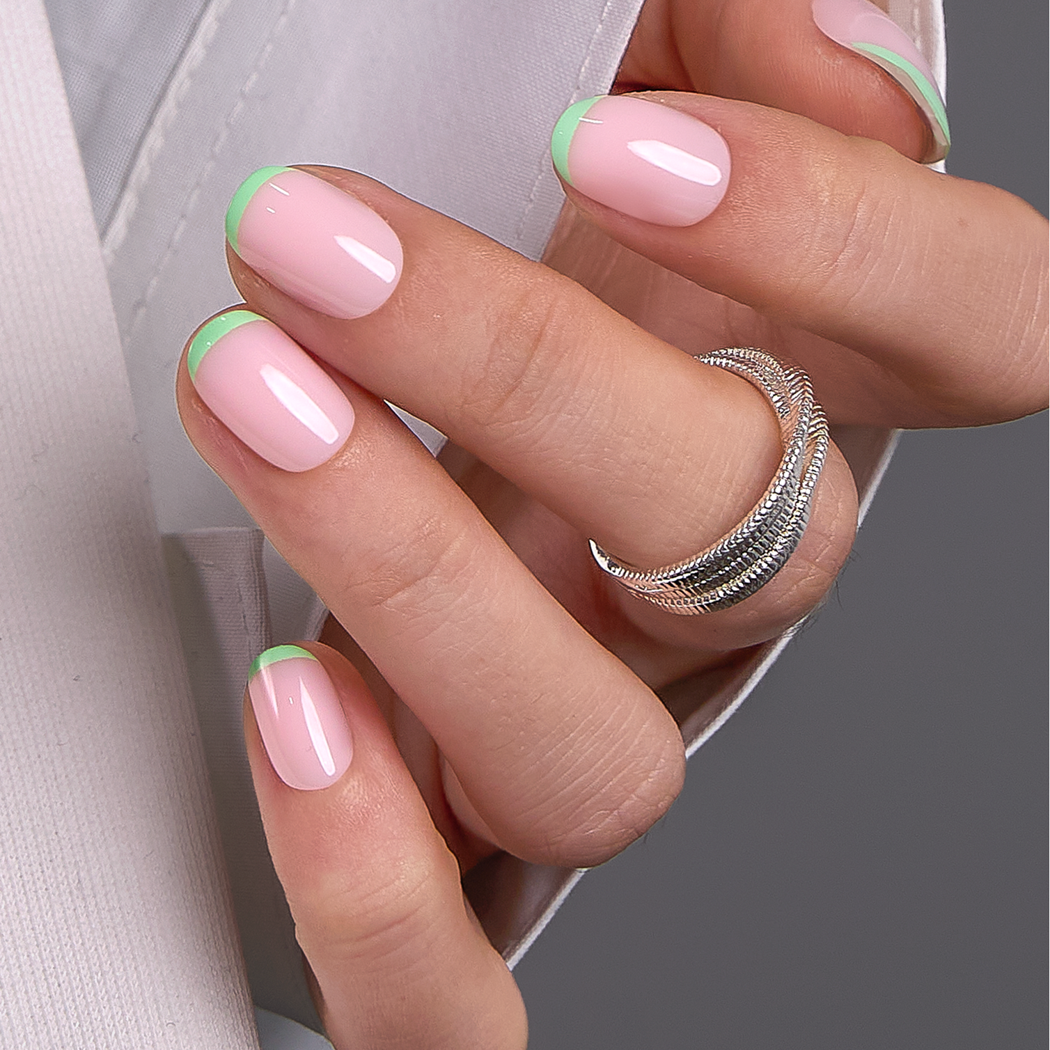 Mint Line RS Squoval squoval press-on nails