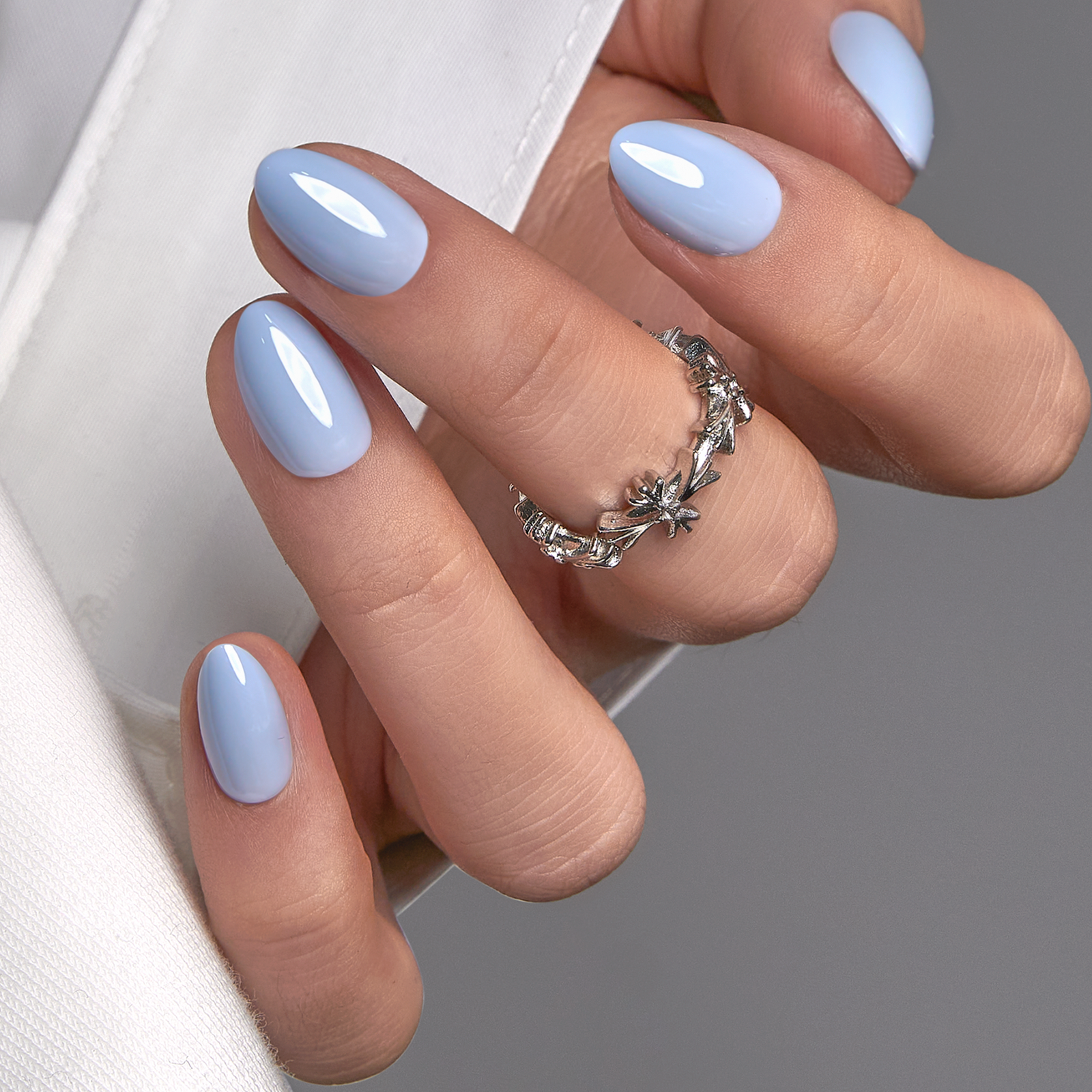 Misty Blue – RS Almond