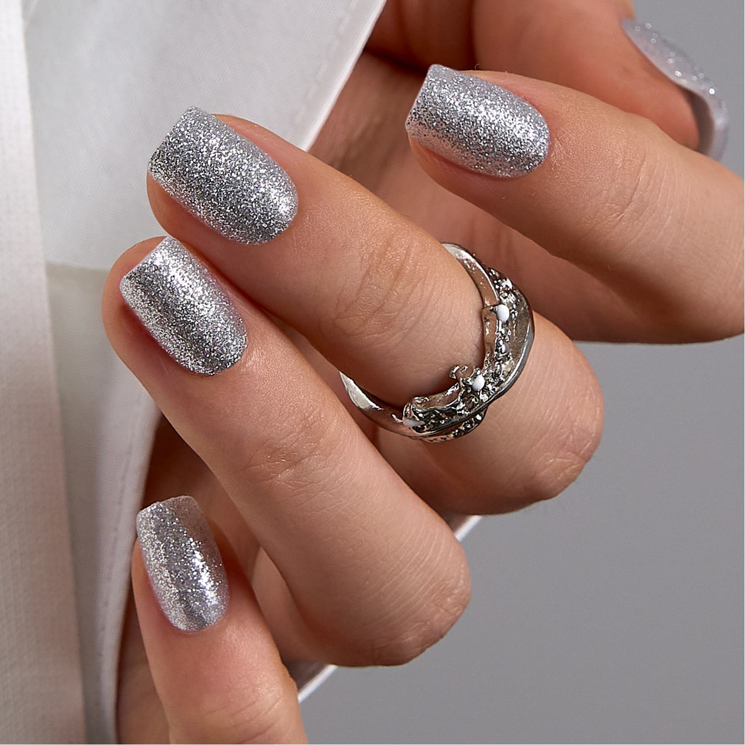 Designer s Pick | Moon Dust S Squoval squoval press-on nails