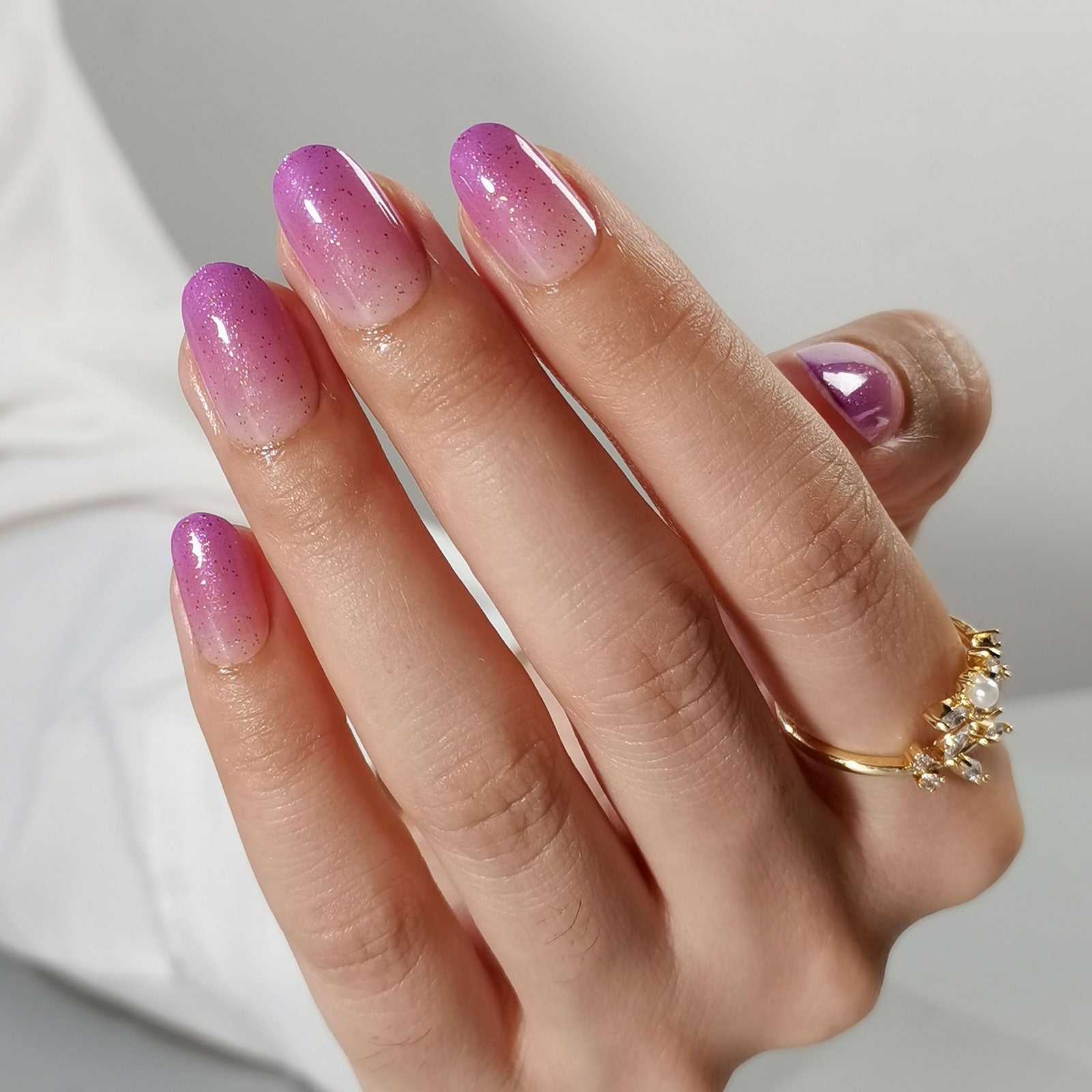 Moonlit Lilac short oval nail detail