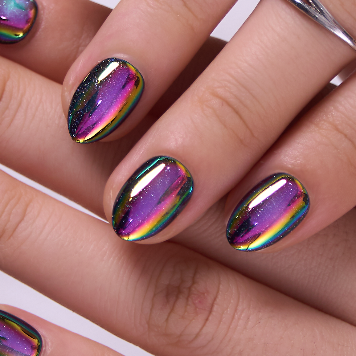 Neon Eclipse RS Almond almond press-on nails