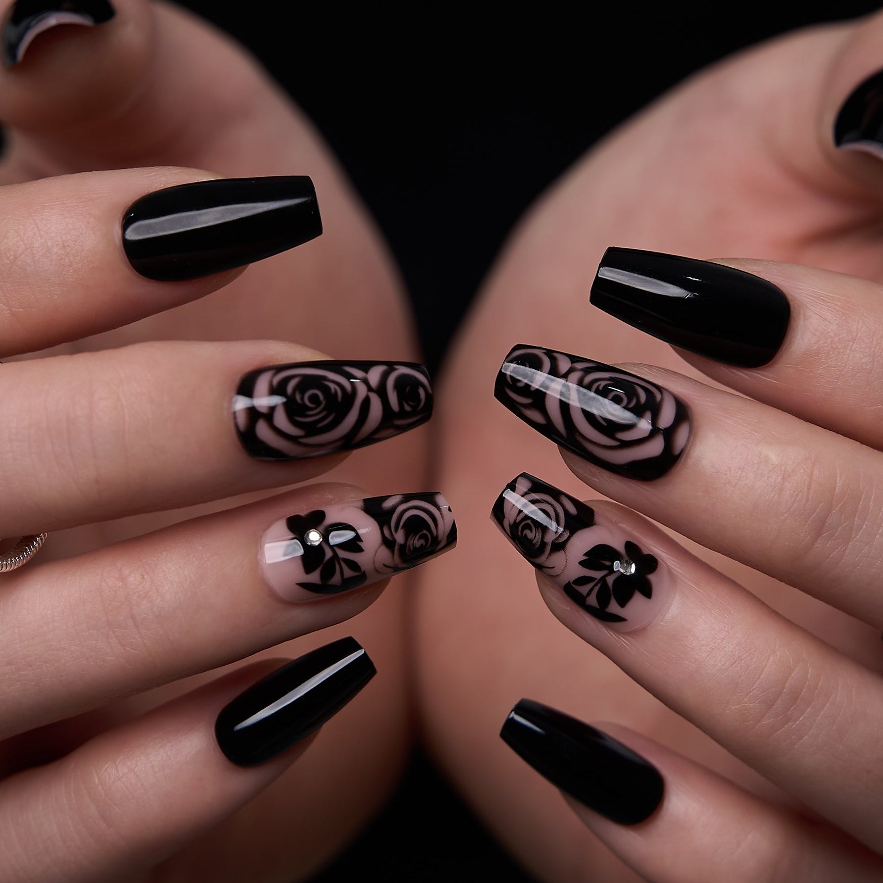 Obsidian Rose M Coffin medium coffin press-on nails