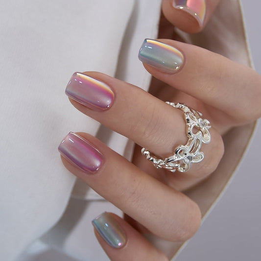 Opal Glow S Squoval short squoval press-on nails