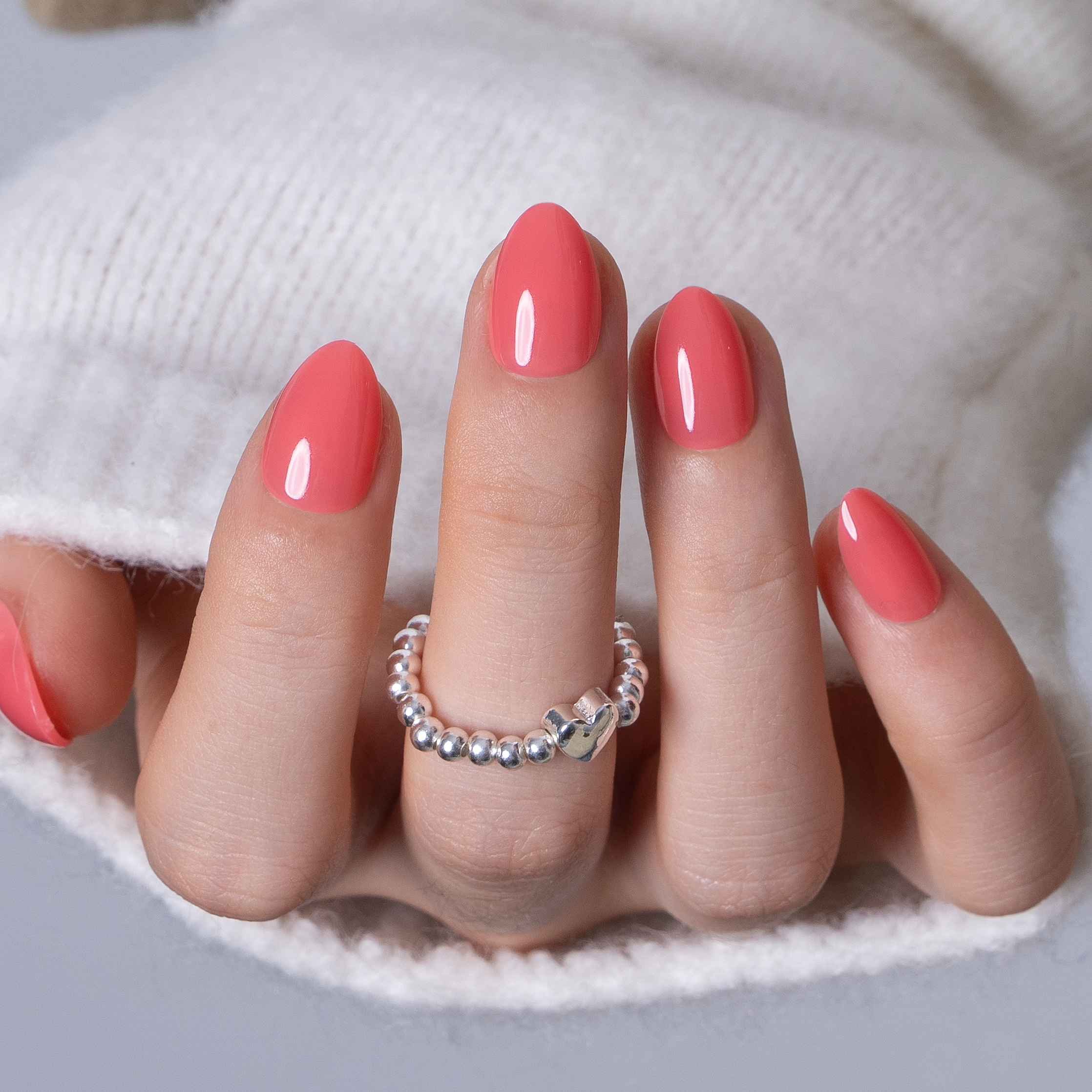 Peach Glaze RS Almond almond press-on nails