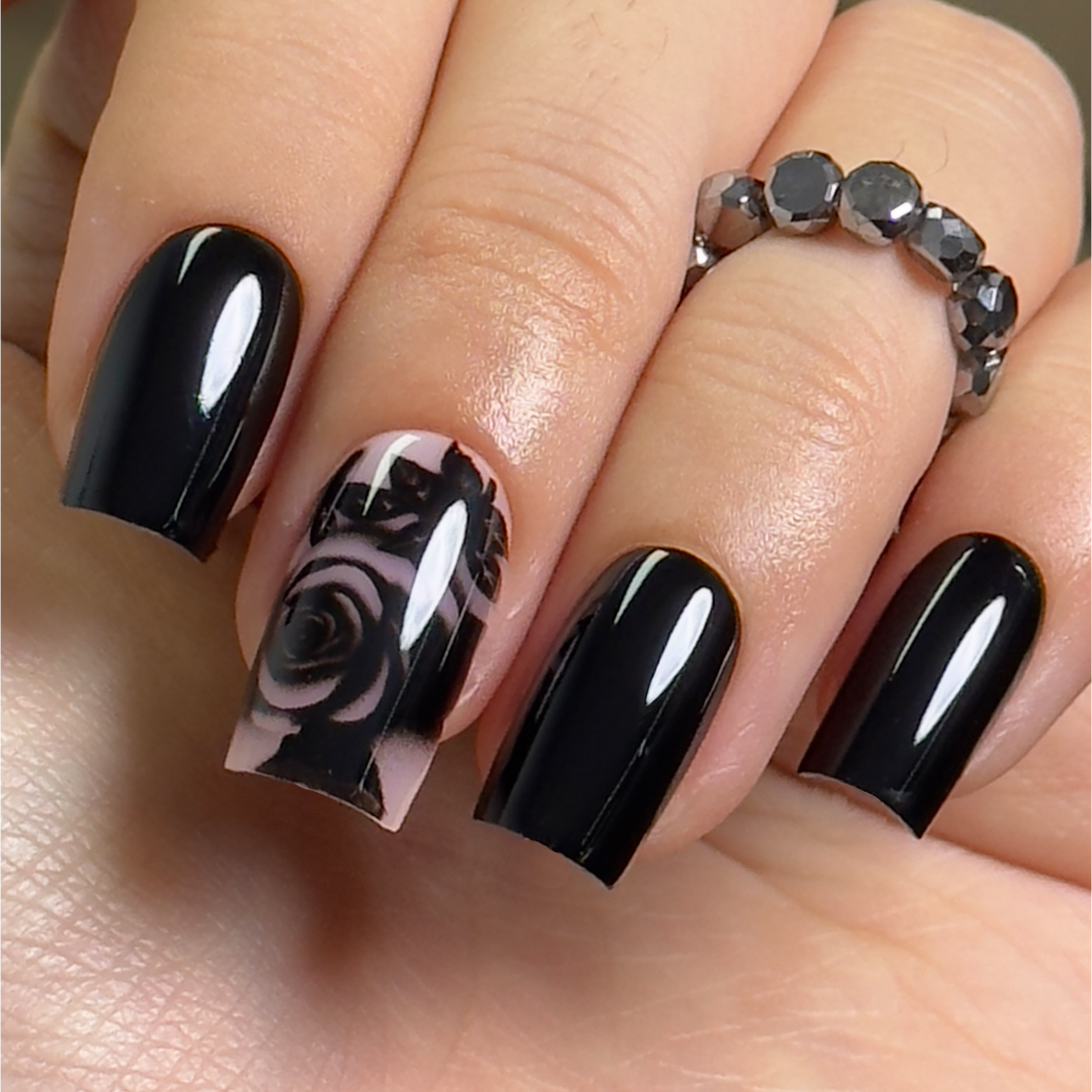 Black Gold Rose M Square square press-on nails