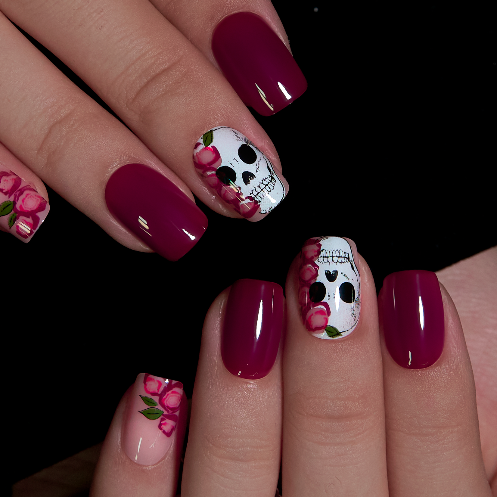 Gloom Bud S Squoval squoval press-on nails