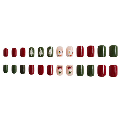 Festive Cheer – short Squoval nail detail