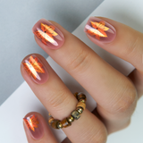 Autumn Leaves – short Squoval nail detail